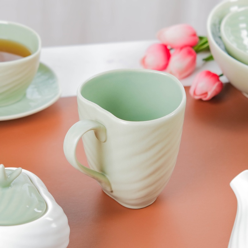 Taro Leaf Green Coffee Mug