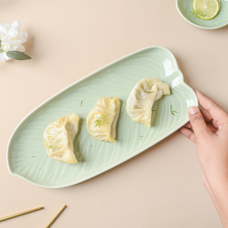 Taro Leaf Platter Large 11.5 Inch