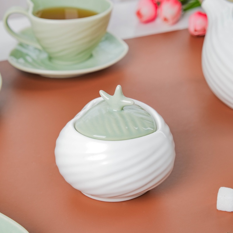 Taro Leaf White Jar With Lid
