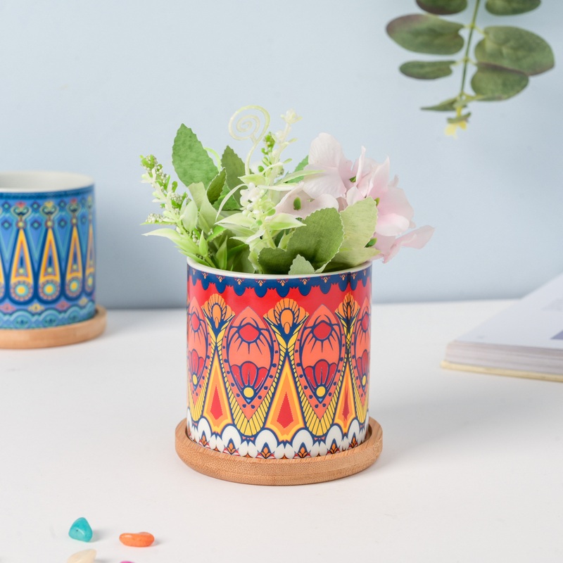 Beaming Red Planter With Coaster