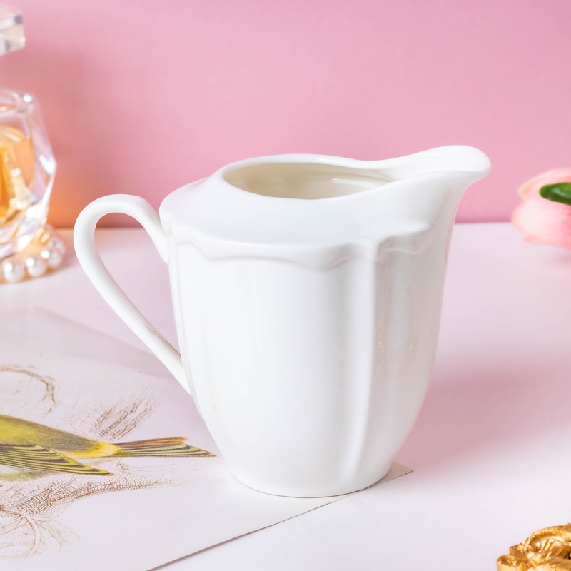 Serena White Truffle Elegant Milk Pot 250 ml