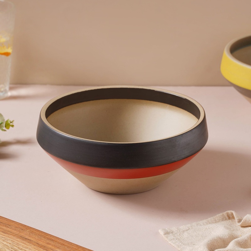Soboku Red And Black Large Serving Bowl 7.5 Inch 1.3 L