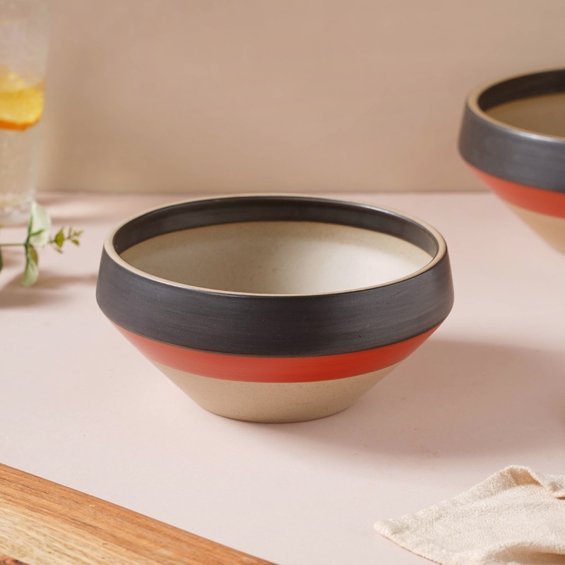 Soboku Red And Black Small Serving Bowl 6.5 Inch 1 L