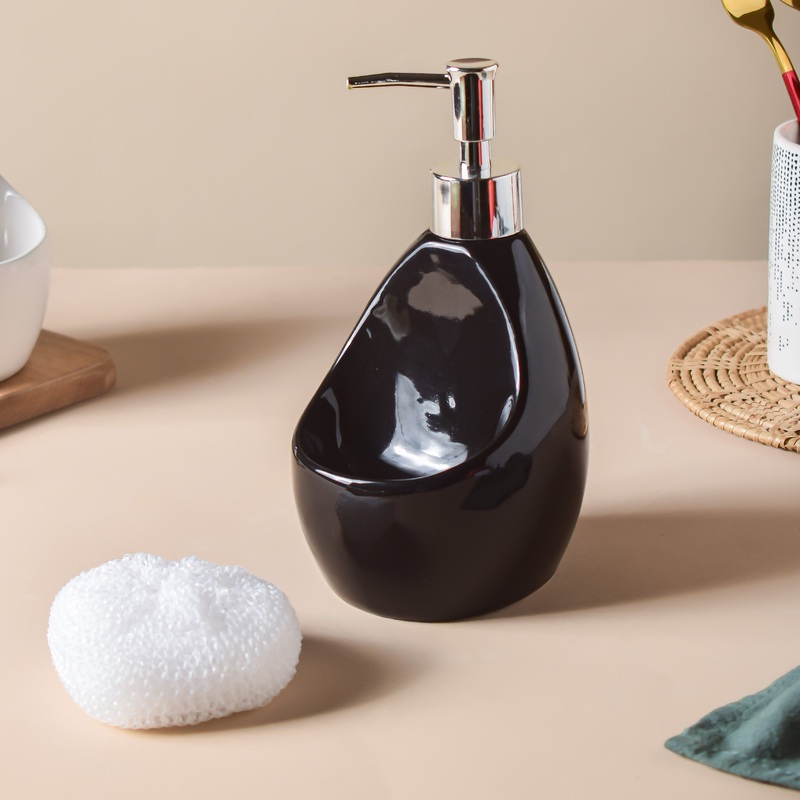 Celestria Black Glossy Dispenser With Scrubber 450ml