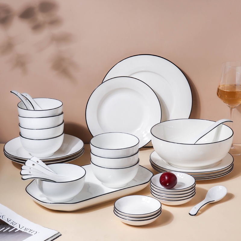 Classic White 36 Piece Dinner Set For 8