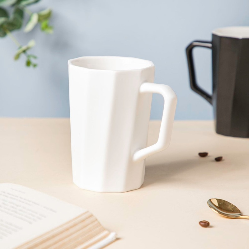 Snow White Ribbed Mug 350 ml