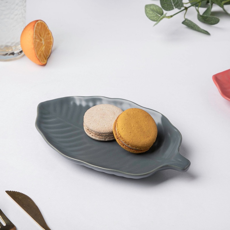 Autumn Grey Leaf Snack Plate 8.5 Inch