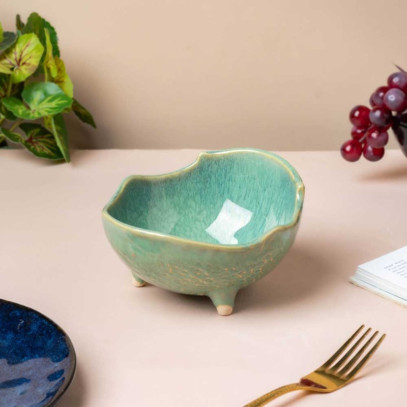 Belize Snack Bowl With Legs Green 300 ml