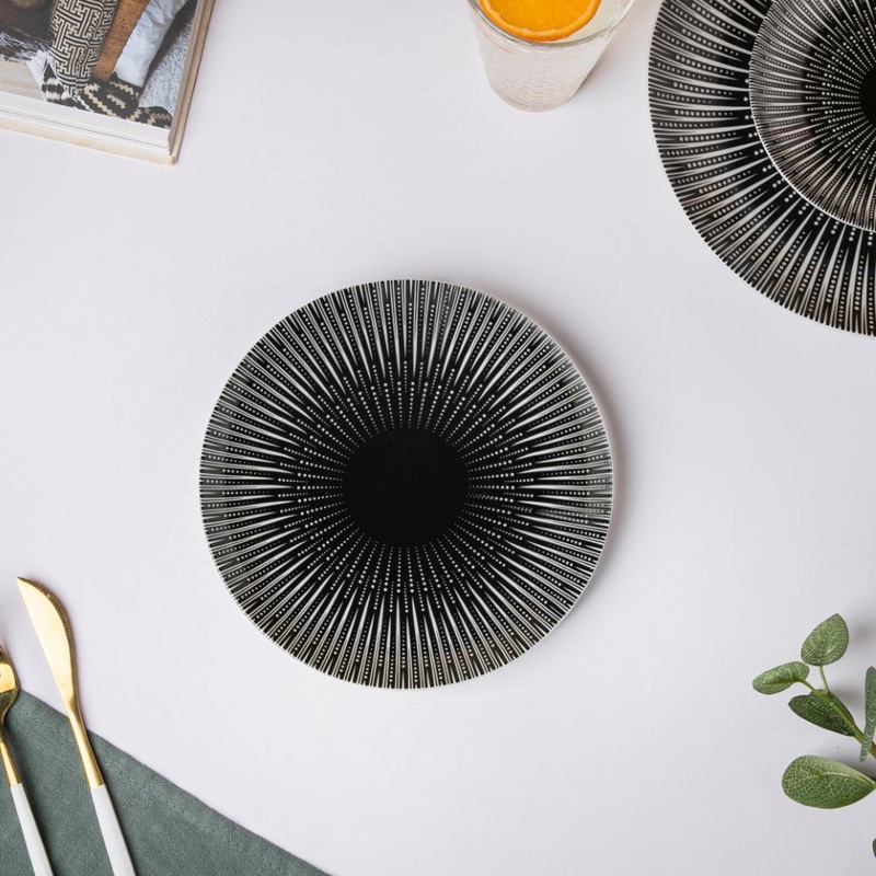Philocaly Linear Patterned Ceramic Snack Plate Black 8 Inch