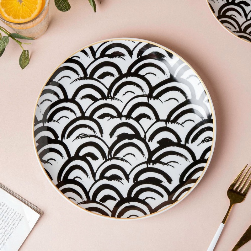 Scallop Artistic Dinner Plate Black White 10 Inch