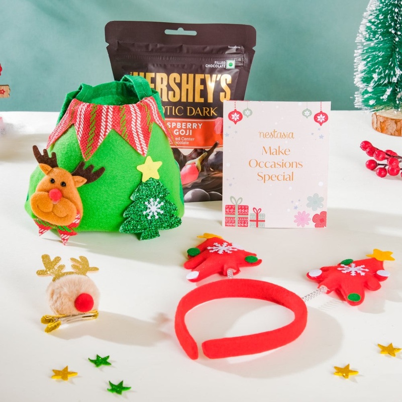 Elfie Time Christmas Hamper Set Of 4