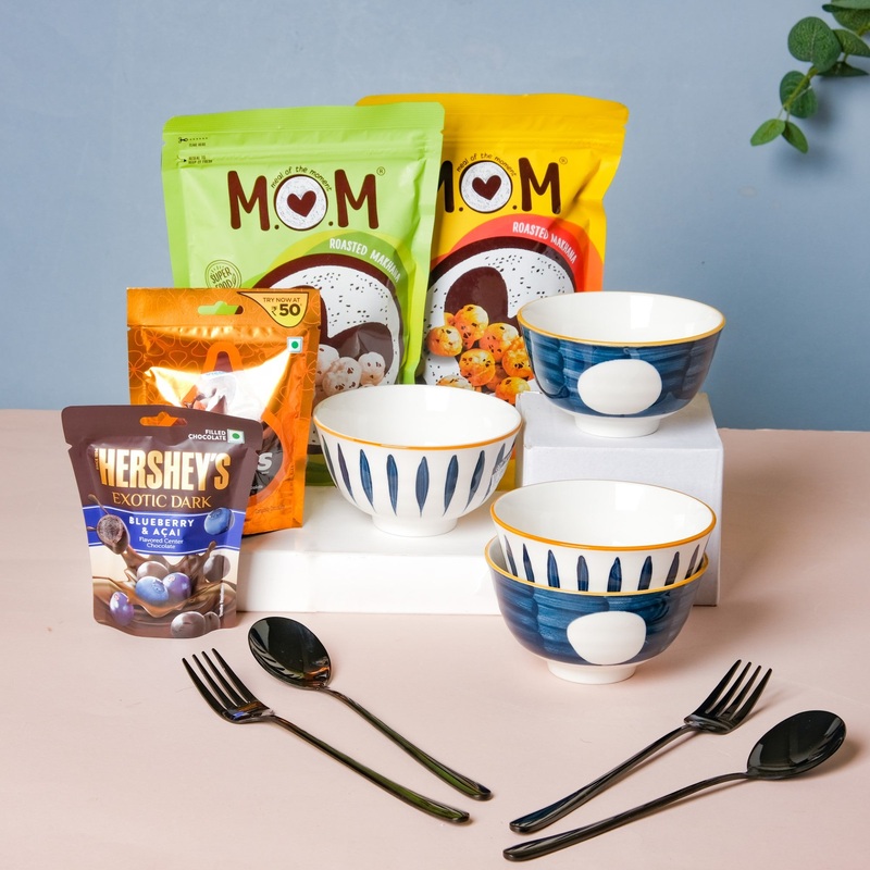Foodies Nitori Bowl With Cutlery Festive Hamper Set of 10