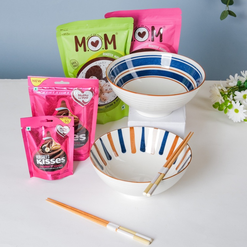 Meraki Bowl And Chopstick Snacktime Gift Hamper Set Of 8