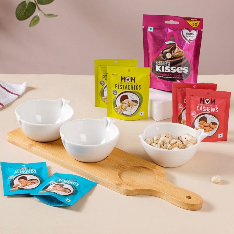 Snack-a-bite Bowls With Tray Gift Hamper Set Of 8