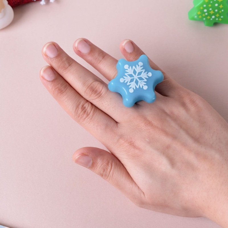 Snowflake Quirky LED Ring Blue