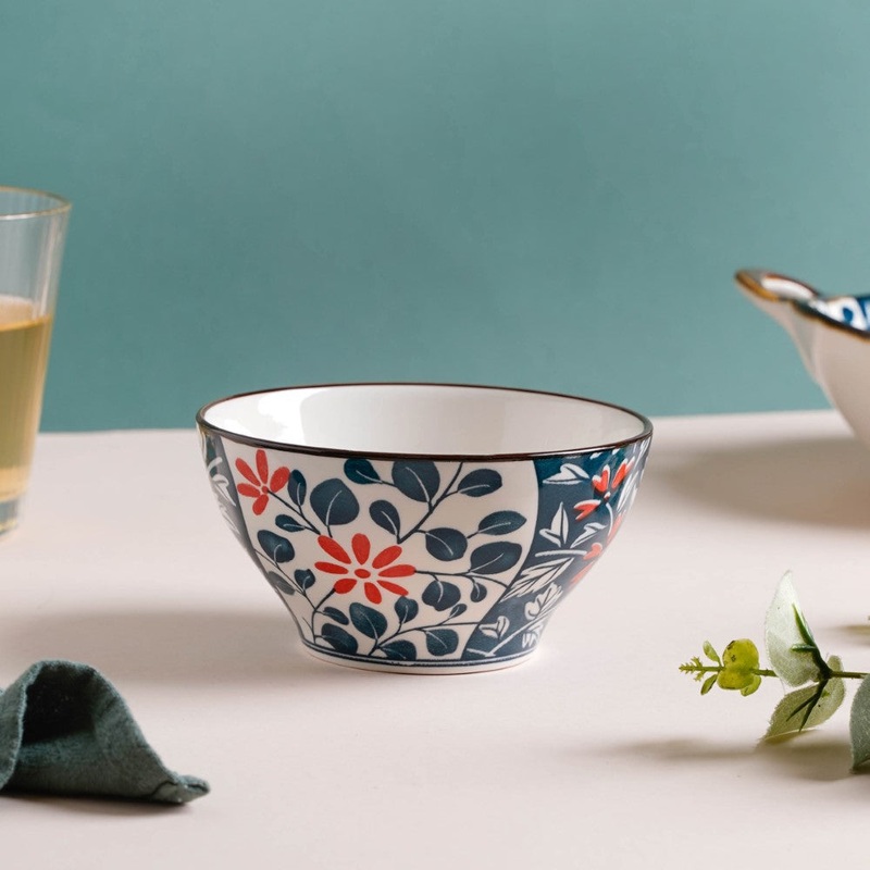 Yugana Floral Patterned Oriental Ceramic Snack Bowl 4.5 Inch 300 ml