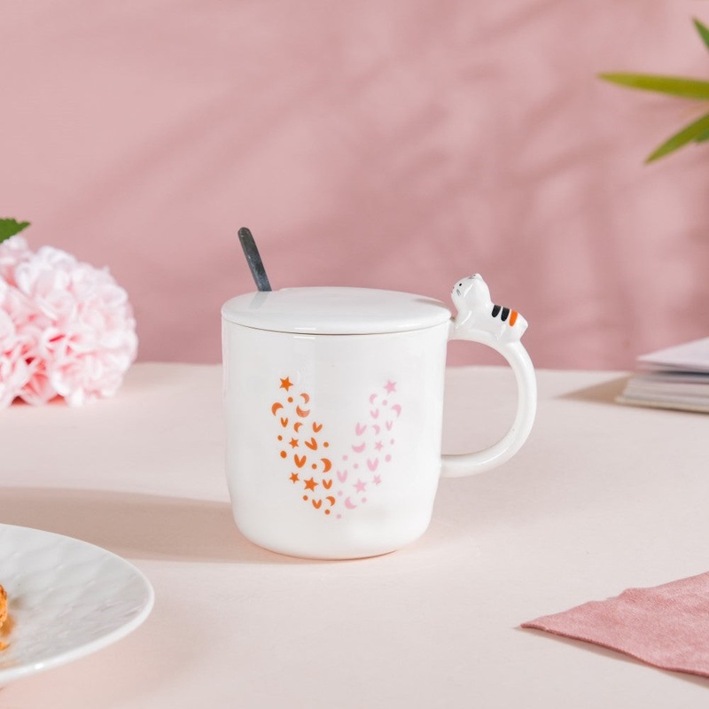 Hearty Party Coffee Mug With Lid And Spoon 300 ml