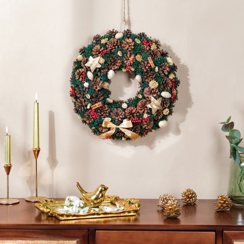 Merry Christmas Wreath Of Pinecones And Berries 13 Inch