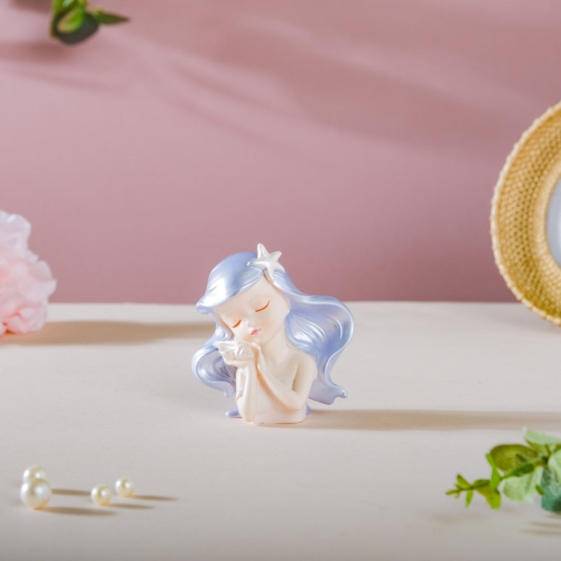 Oceanic Life Pearly Mermaid Decor Showpiece