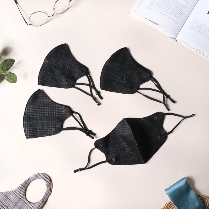 Checkered Face Mask With Adjustable Straps Black Set Of 4