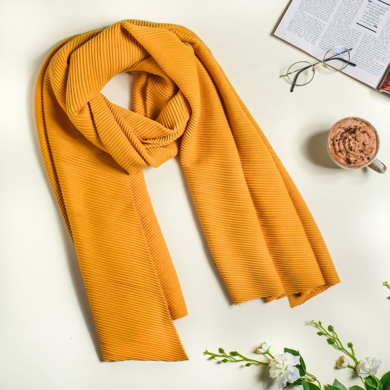 Pleated Hi-Fashion Stole Yellow