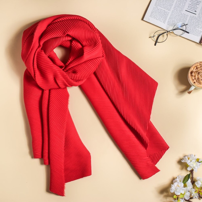 Scarlet Fluted Stole Red