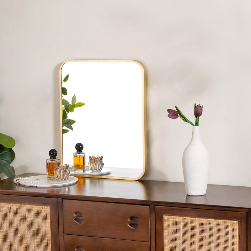 Wall Decor Mirror Gold 20 x 16 Inches