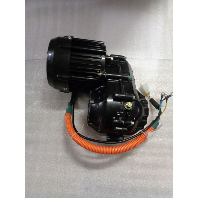 Karcher Ersatzteil Motor mit Getriebe zu SPC Triolo/E3800