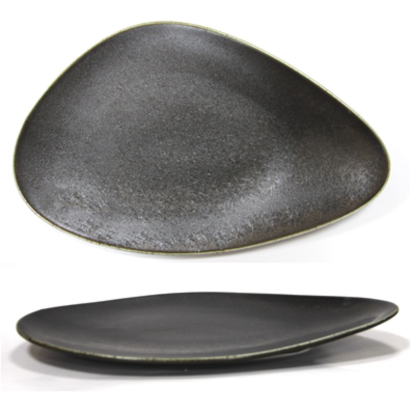 Antique black riangle plate 36cm