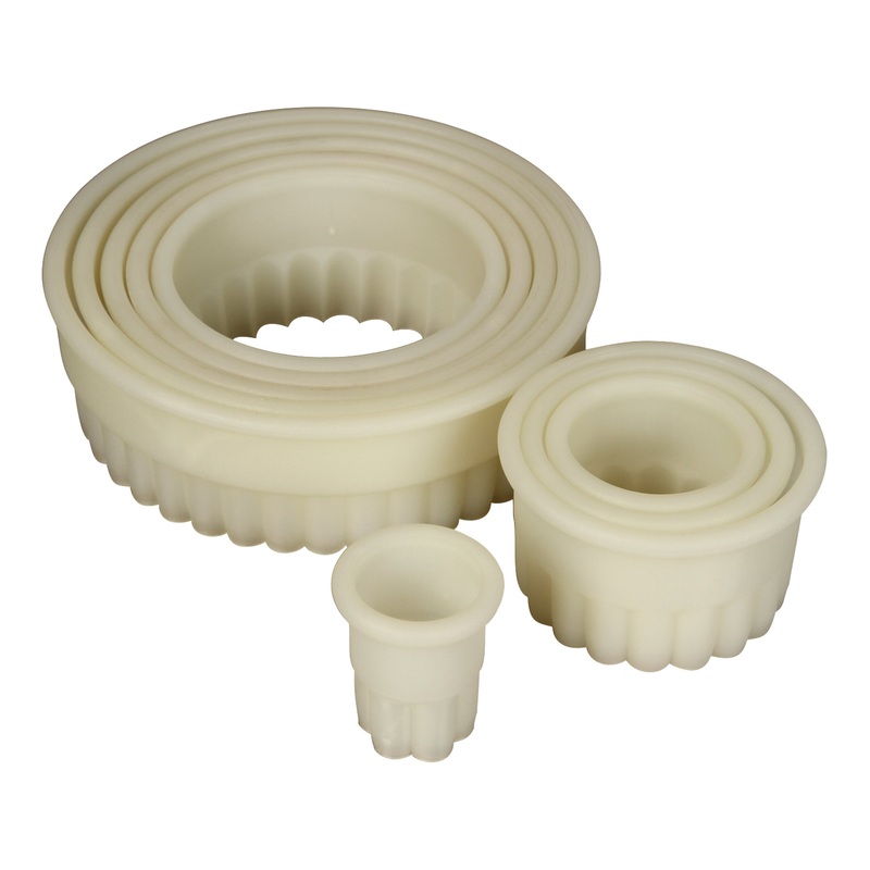 Mercer Round Fluted Cutters, 9 Piece Set, Nylon