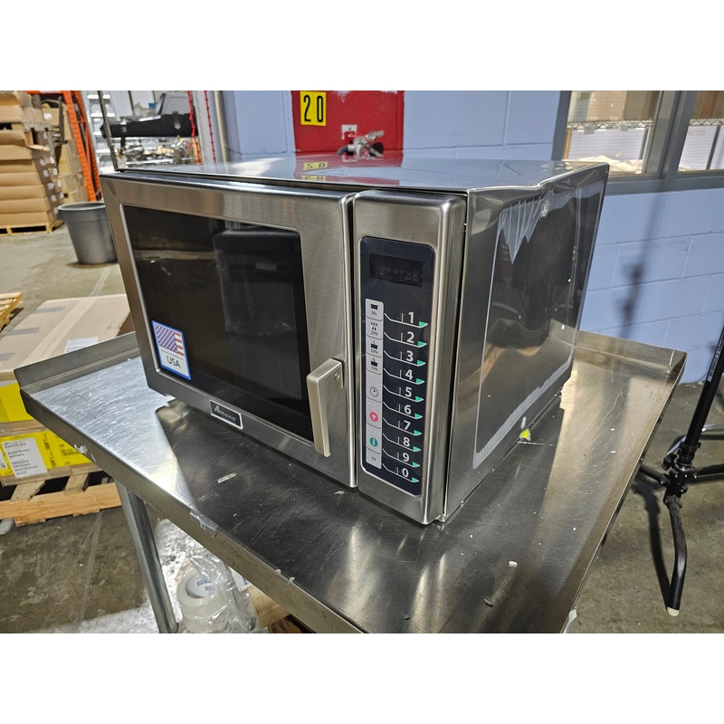 Amana RFS18TS Commercial Microwave Oven, 1800 W, 208/240V, SCRATCH & DENT FINAL SALE