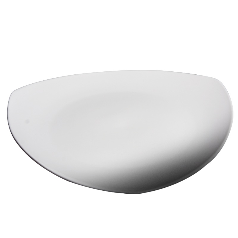 Cameo Delta Triangular Plate, Shallow, 11" (18-pack)