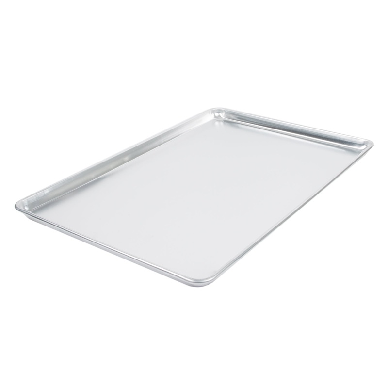 Vollrath Wear-Ever Heavy-Duty Bun Pan, Wire Rimmed, 19 Gauge Aluminum